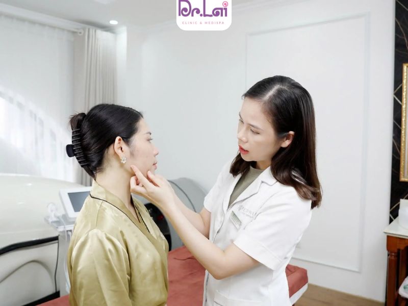 Petunia Charm Center