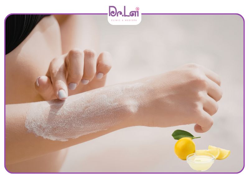 Nước cốt chanh tẩy tế bào chết nhẹ