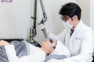 Laser trị thâm mụn: Ưu nhược điểm, quy trình và lưu ý chăm sóc da an toàn